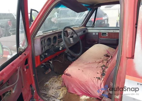 1985 Chevrolet Suburban C10 from USA, damaged, VIN 1G8EC16H9FF213416